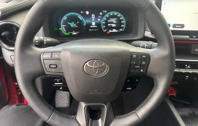 TOYOTA C-HR Hybride 140 Collection photo 12 1102696
