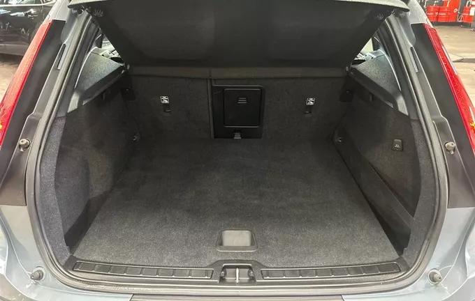 VOLVO XC40 T5 Recharge 180+82 ch DCT7 Business photo 10 213503