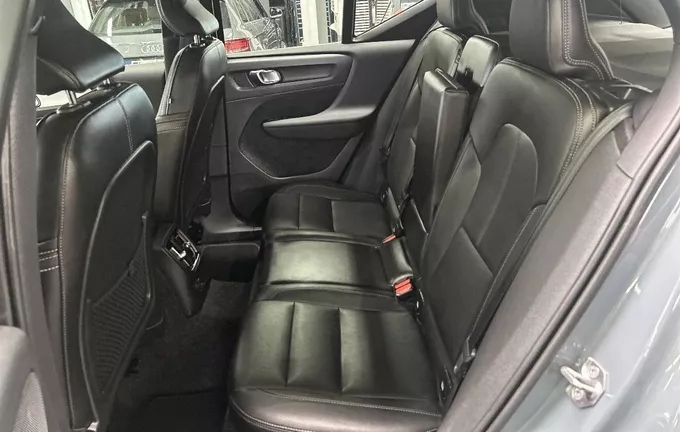 VOLVO XC40 T5 Recharge 180+82 ch DCT7 Business photo 13 213503