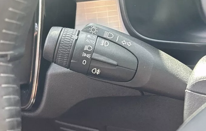 VOLVO XC40 T5 Recharge 180+82 ch DCT7 Business photo 19 213503