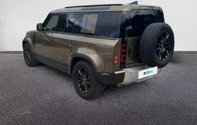 LAND ROVER DEFENDER 110 P400e PHEV BVA8 S extérieur trois quart arrière gauche 946308