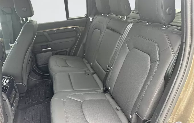 LAND ROVER DEFENDER 110 P400e PHEV BVA8 S photo 12 946308