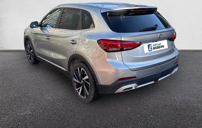 MG ZS 1.5 L Hybrid+ 197 ch Luxury extérieur trois quart arrière gauche 