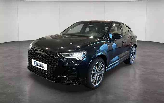 AUDI Q3 Sportback 35 TFSI 150 ch S tronic 7 S line extérieur trois quart avant gauche 2133253