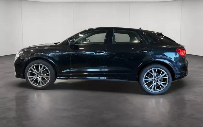 AUDI Q3 Sportback 35 TFSI 150 ch S tronic 7 S line extérieur côté gauche 2133253