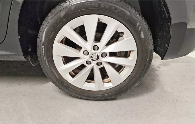 SKODA KAMIQ 1.0 TSI Evo 110 ch BVM6 Ambition photo 12 2130079