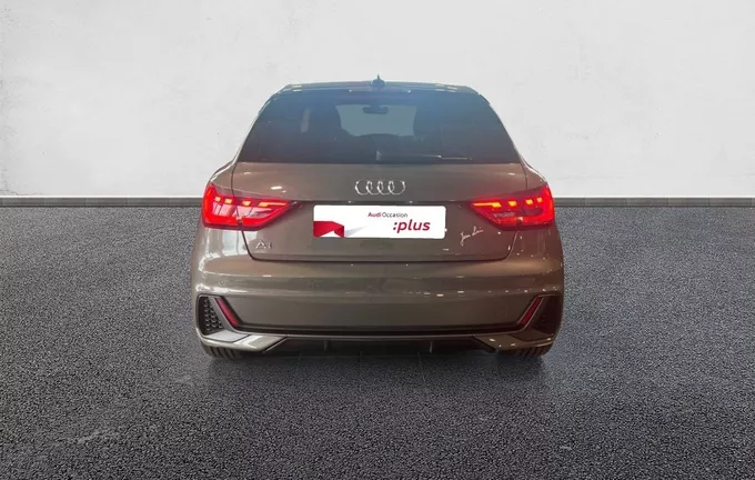 AUDI A1 Sportback 30 TFSI 116 ch S tronic 7 S Line extérieur arrière 2128500