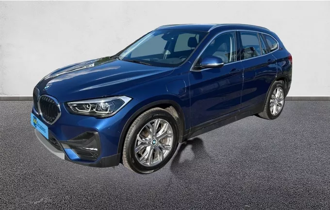 BMW X1 xDrive 25e 220 ch BVA6 Business Design extérieur trois quart avant gauche 213074