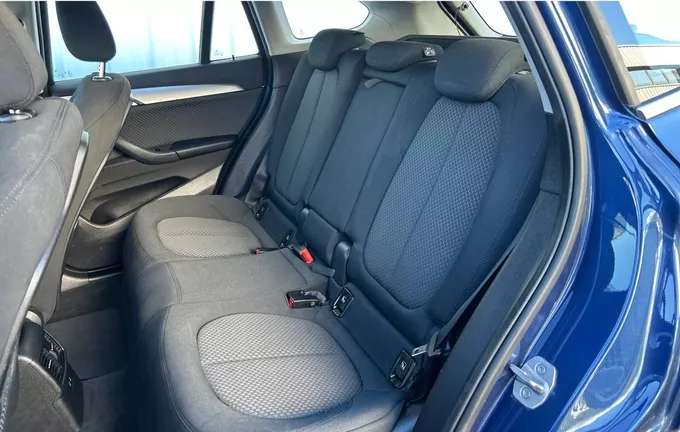 BMW X1 xDrive 25e 220 ch BVA6 Business Design extérieur arrière 213074