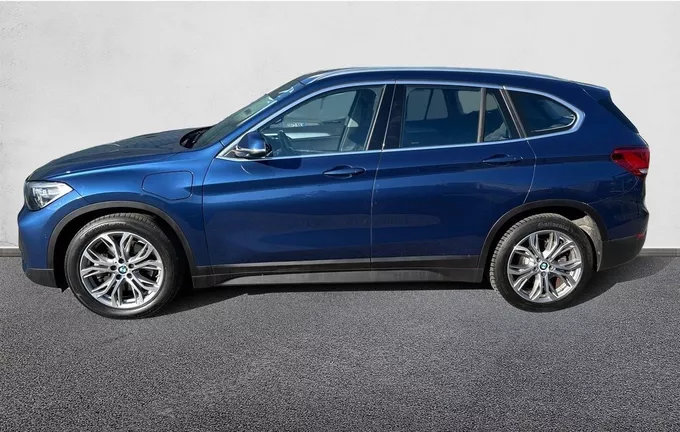 BMW X1 xDrive 25e 220 ch BVA6 Business Design extérieur trois quart arrière gauche 213074