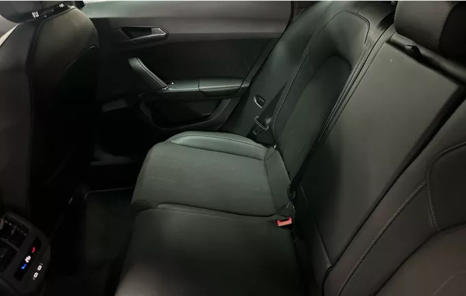 CUPRA FORMENTOR 1.5 eTSI Hybrid 150 ch DSG7 V extérieur arrière 2132426