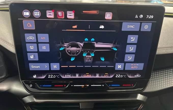 CUPRA FORMENTOR 1.5 eTSI Hybrid 150 ch DSG7 V photo 17 2132426