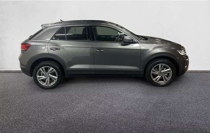 VOLKSWAGEN T-ROC 1.5 TSI EVO2 150 Start/Stop DSG7 VW Edition extérieur côté droit 2123077