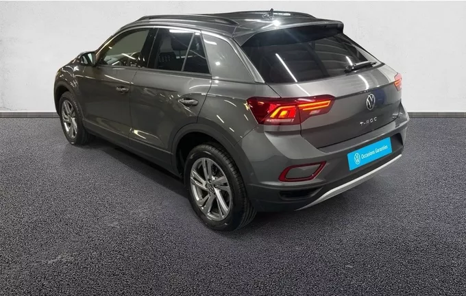 VOLKSWAGEN T-ROC 1.5 TSI EVO2 150 Start/Stop DSG7 VW Edition photo 11 2123077