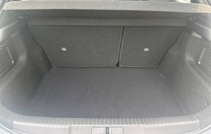 DS DS3 Crossback PureTech 130 EAT8 Bastille photo 10 2130055
