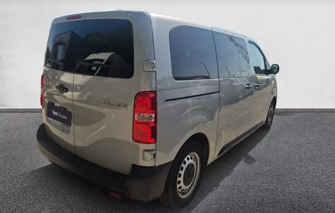 TOYOTA PROACE Verso Medium 120 D-4D BVA8 Dynamic extérieur trois quart arrière droit 1103541