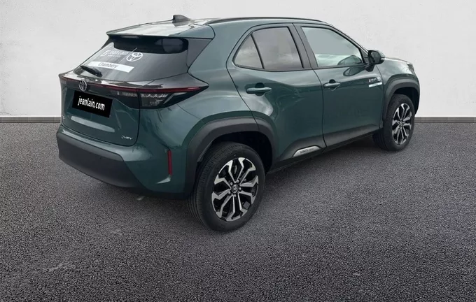 TOYOTA YARIS CROSS Hybride 130h 2WD Design extérieur trois quart arrière droit 164978