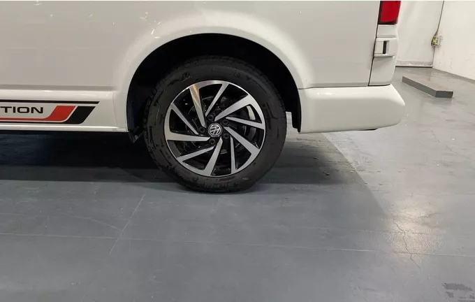 VOLKSWAGEN UTILITAIRES TRANSPORTER 6.1 VAN L1H1 2.0 TDI 204 DSG7 4MOTION BUSINESS PLUS photo 12 106296