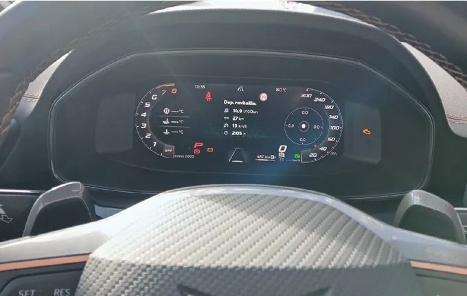 CUPRA FORMENTOR 1.5 eTSI Hybrid 150 ch DSG7 V photo 18 2125316