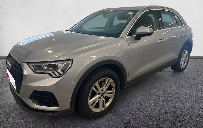 AUDI Q3 35 TDI 150 ch S tronic 7 Quattro Design extérieur trois quart avant gauche 2129165