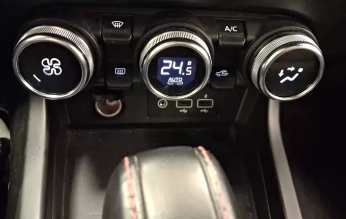 RENAULT ARKANA mild hybrid 160 EDC FAP - 22 R.S. Line photo 14 3013822