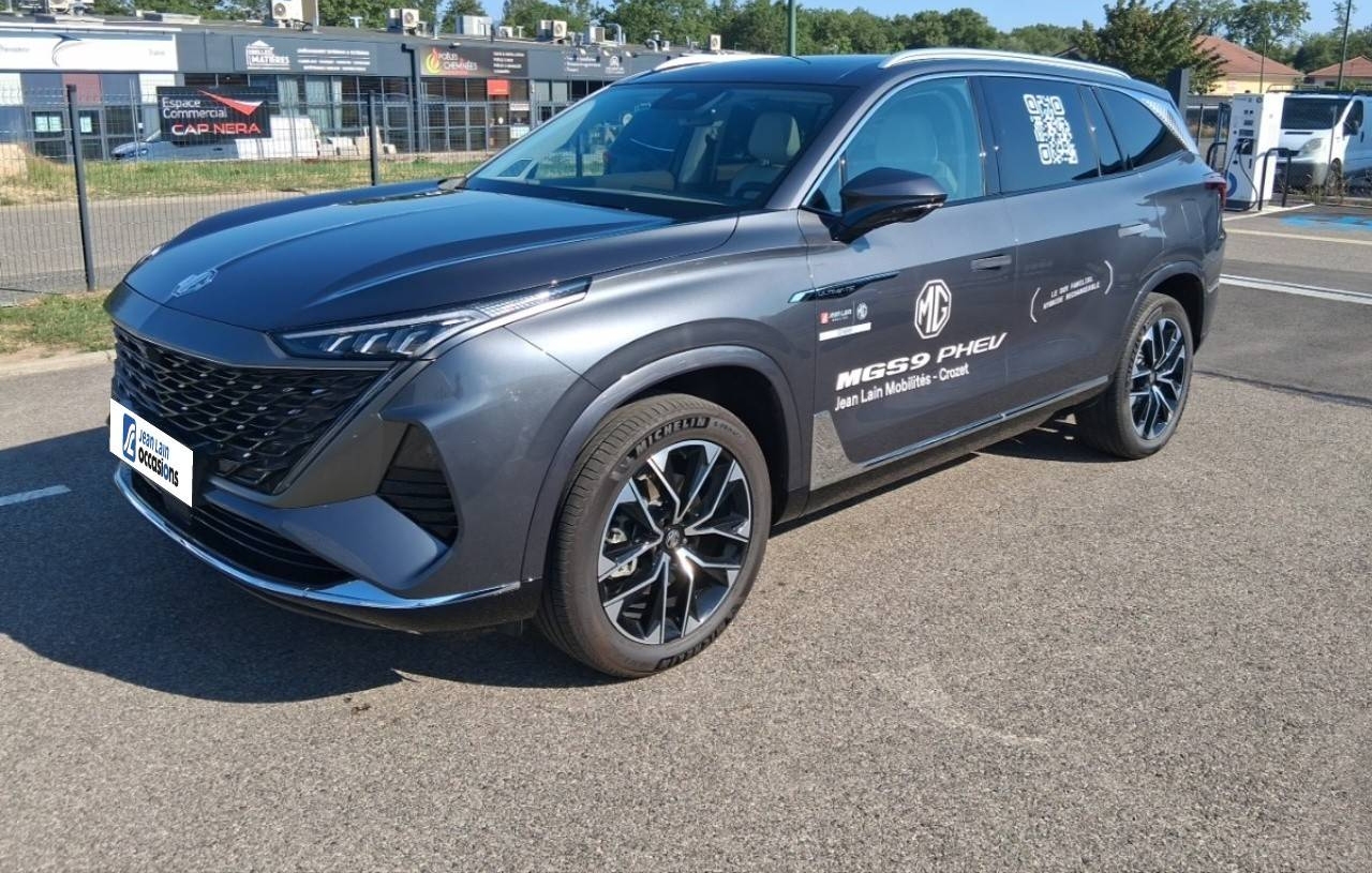 MG MGS9