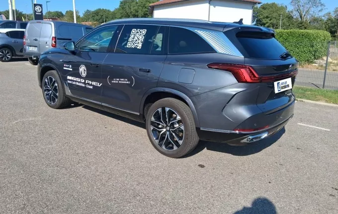 MG MGS9 PHEV Premium photo 11 8206