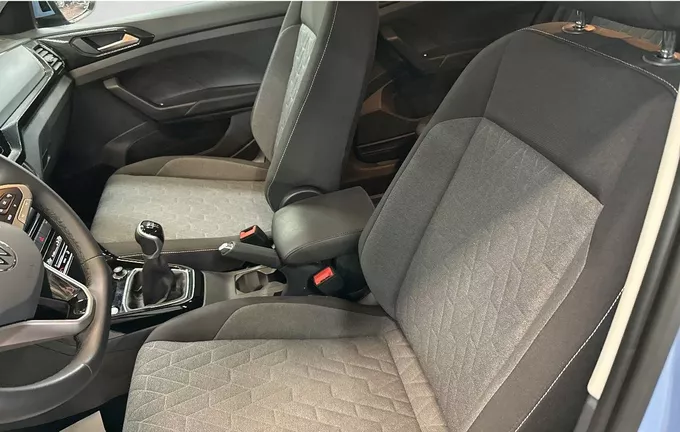 VOLKSWAGEN T-CROSS 1.0 TSI 95 Start/Stop BVM5 VW Edition extérieur trois quart arrière droit 2127469