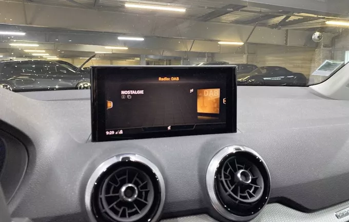 AUDI Q2 35 TDI 150 S tronic 7 quattro Design Luxe photo 16 2129624
