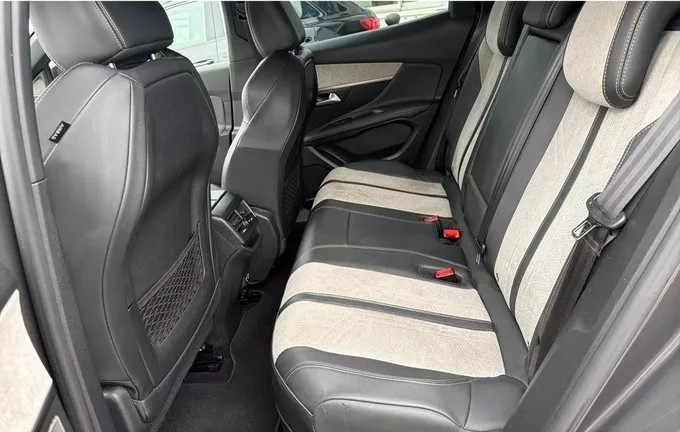 PEUGEOT 3008 Hybrid4 300 e-EAT8 GT Pack extérieur arrière 212832