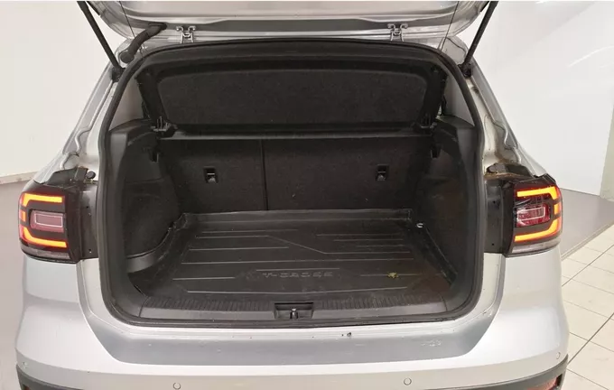 VOLKSWAGEN T-CROSS 1.0 TSI 110 Start/Stop BVM6 Life Tech photo 14 2131178