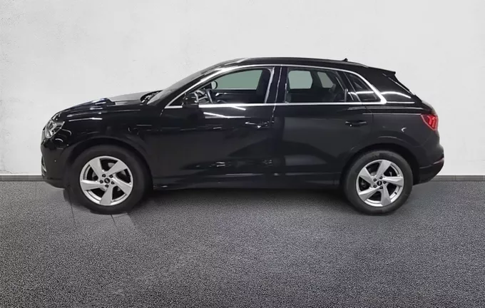 AUDI Q3 35 TFSI 150 ch S tronic 7 Design Luxe extérieur côté gauche 2129514