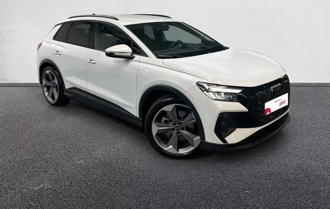 AUDI Q4 E-TRON 45 285 ch 82 kWh S line extérieur trois quart avant droit 2129790