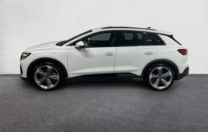 AUDI Q4 E-TRON 45 285 ch 82 kWh S line extérieur côté gauche 2129790