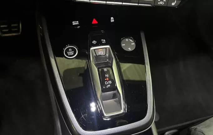 AUDI Q4 E-TRON 45 285 ch 82 kWh S line photo 13 2129790
