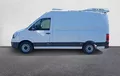 Miniature VOLKSWAGEN UTILITAIRES CRAFTER e-CRAFTER VAN 35 L3H3 136 CH BVA extérieur trois quart arrière gauche 106172