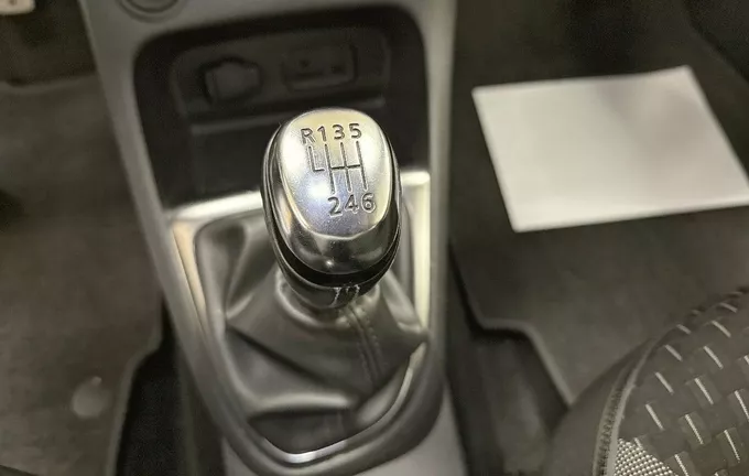 RENAULT CAPTUR TCe 120 Energy Intens photo 13 213080