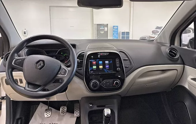 RENAULT CAPTUR TCe 120 Energy Intens photo 18 213080