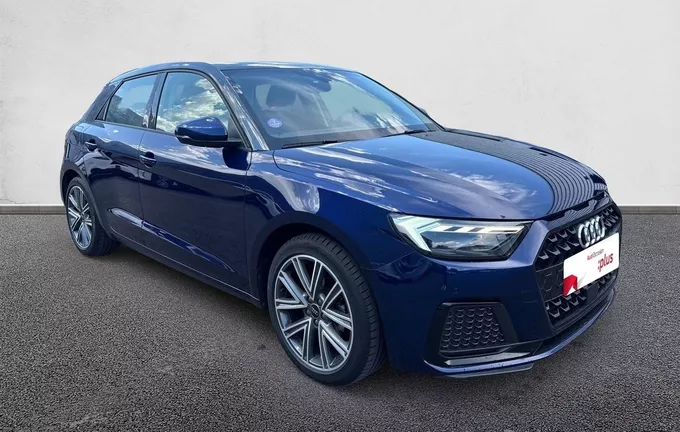 AUDI A1 Sportback 25 TFSI 95 ch BVM5 Design extérieur trois quart avant droit 2129505