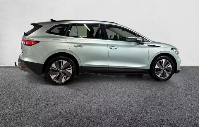 SKODA ENYAQ iV 60 extérieur côté droit 2131038