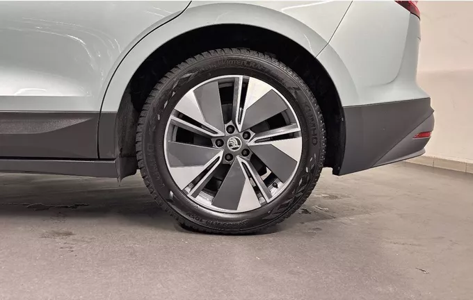 SKODA ENYAQ iV 60 photo 12 2131038