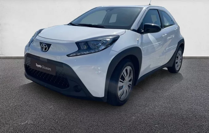 TOYOTA AYGO X 1.0 VVT-i 72 Dynamic extérieur trois quart avant gauche 1103497