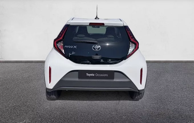 TOYOTA AYGO X 1.0 VVT-i 72 Dynamic extérieur arrière 1103497