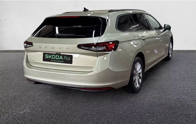 SKODA SUPERB Combi 1.5 TSI mHEV 150 ch ACT DSG7 Selection extérieur avant 2124228