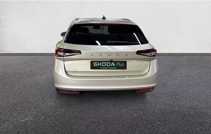 SKODA SUPERB Combi 1.5 TSI mHEV 150 ch ACT DSG7 Selection extérieur côté gauche 2124228