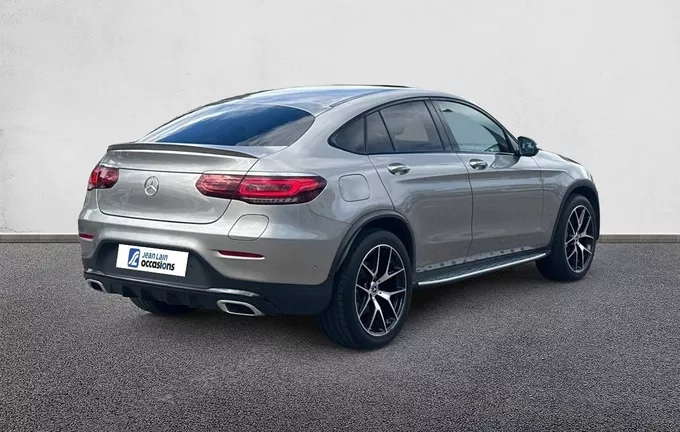 MERCEDES GLC COUPE GLC Coupé 300 e 9G-Tronic 4Matic AMG Line extérieur trois quart arrière droit 2131060
