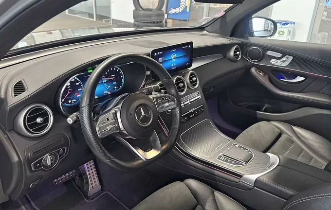 MERCEDES GLC COUPE GLC Coupé 300 e 9G-Tronic 4Matic AMG Line photo 11 2131060