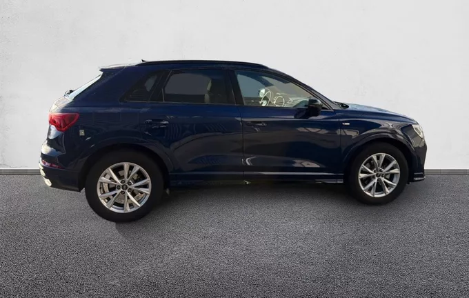AUDI Q3 35 TFSI 150 ch S tronic 7 S line plus extérieur côté droit 2123892