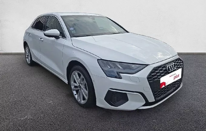 AUDI A3 Sportback 40 TFSIe 204 S tronic 6 Design extérieur trois quart avant droit 2121093