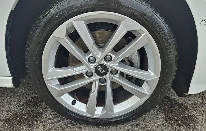 AUDI A3 Sportback 40 TFSIe 204 S tronic 6 Design photo 9 2121093